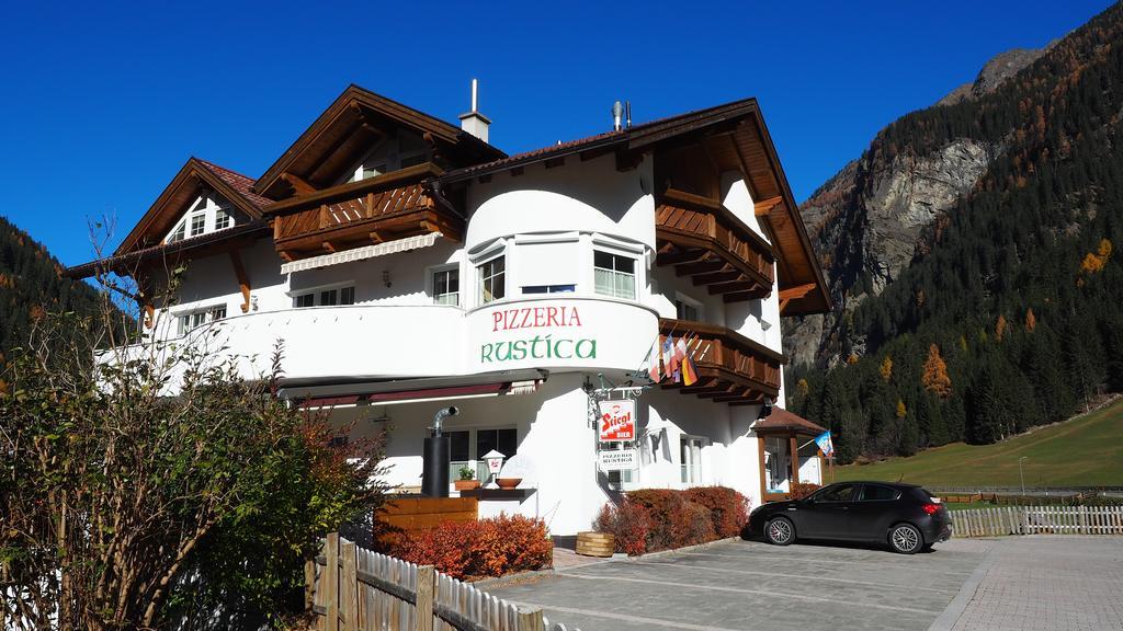 Apart Rustica カウナータール エクステリア 写真